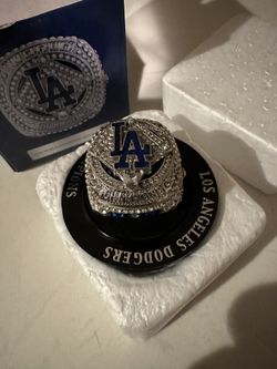 Dodger 2020 Ring In Box!