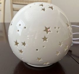 EXCELLENT CONDITION White Ceramic Stars Star Globe Night Light Nightlights Nursery Baby