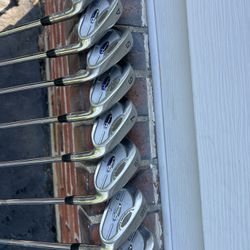 FEMALE, RH, Golf, Tungsten Fusion, WOMEN'S  LENGTH,  Including Your Choice Of Bag. $149.