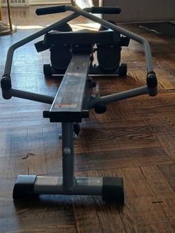 2021 Sunny Health &amp; Fitness SF-RW5639SMART Rower Excellent Condition