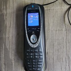 Logitech Harmony 880 Remote