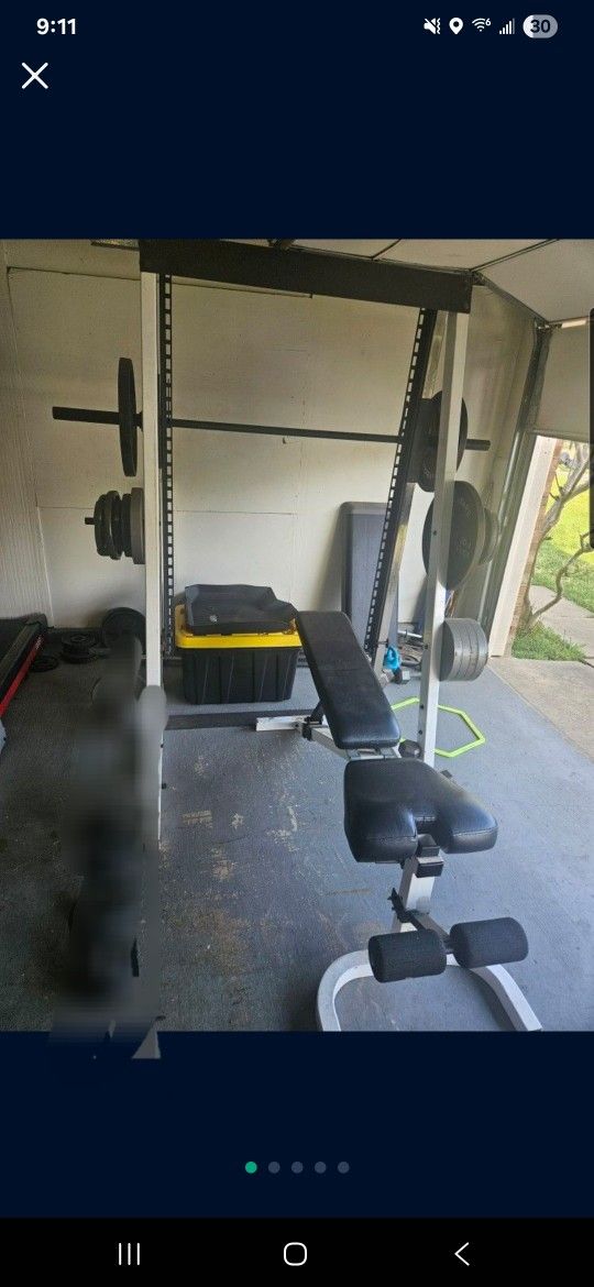 SQUAT AND BENCHPRESS RACK