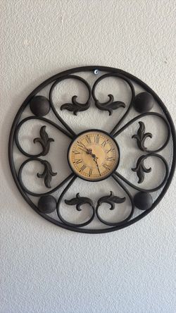 Metal wall clock