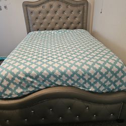 Diva Silver Full Bed 