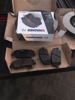 2012 Kia Optima SX front break pads $25