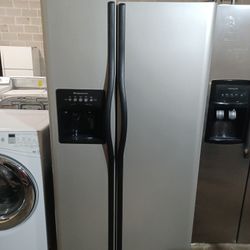 Frigidaire Refrigerator Side By Side Stainless 