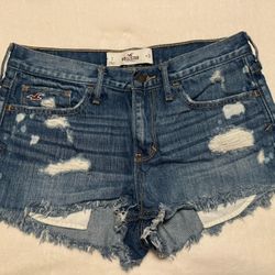 Hollister ripped shorts 