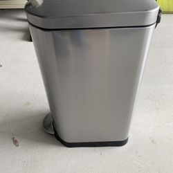 Kitchen Stainless Steel Step On Trashcan