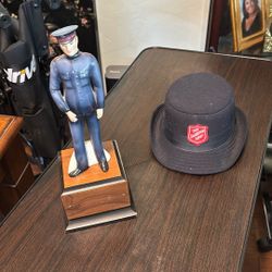 Salvation Army Officer Statue 
