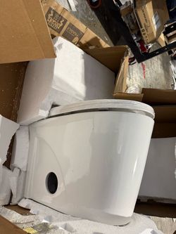 toilet（white）$180