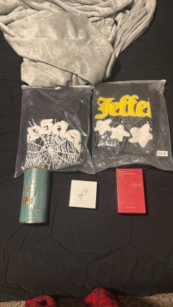 80$ each item hit me up, we can negotiate!!🔥🔥