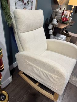 Boucle Rocking Chair 