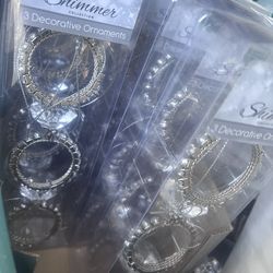 Diamond napkin holders