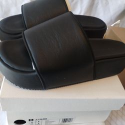 Adidas Yeezy Y-3 Slides... Brand New 