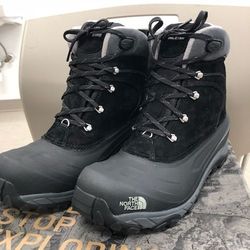 North face boots size 12 new. In Box 