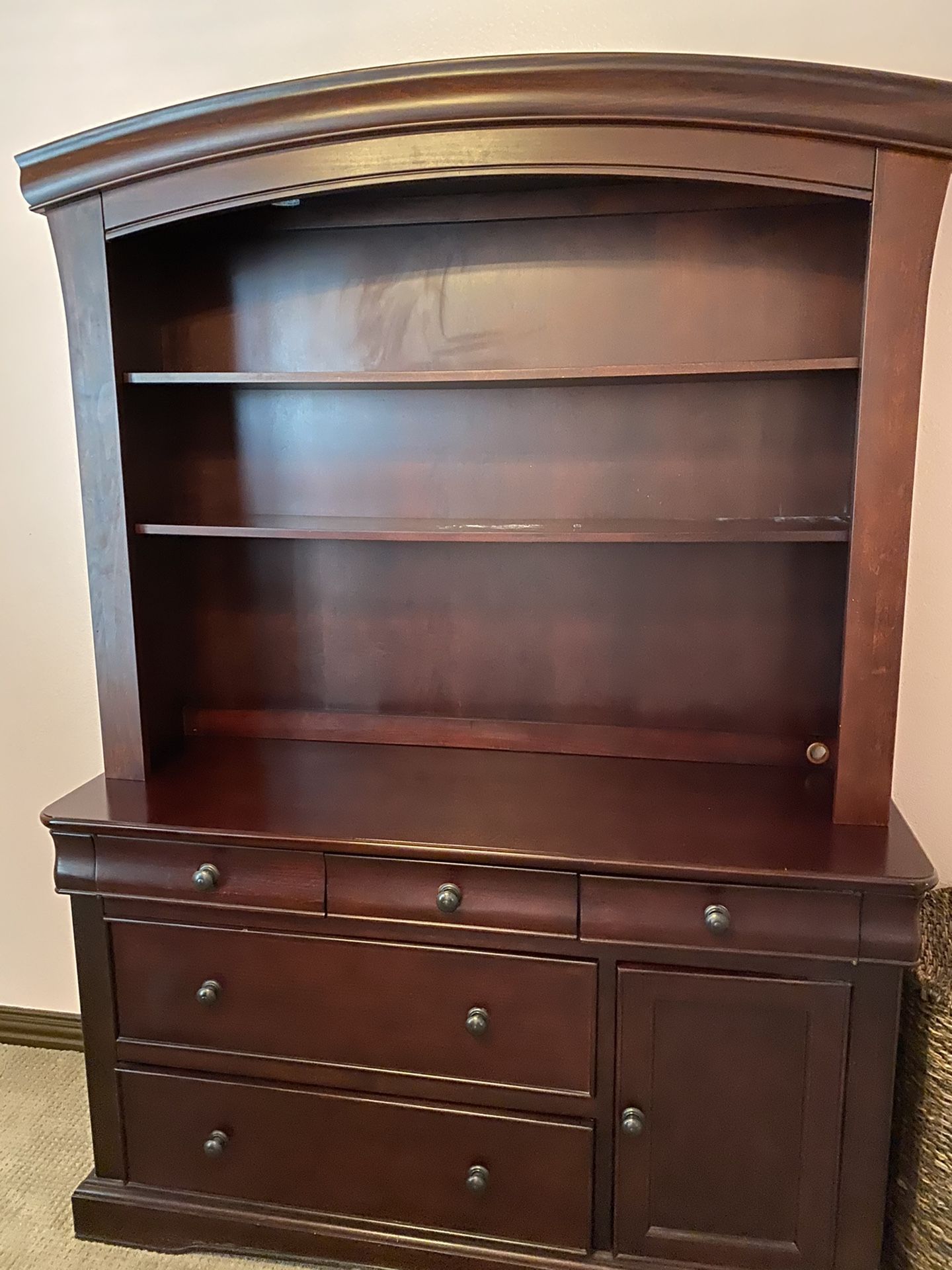 Baby Dresser & Hutch Changing Table- make offer!