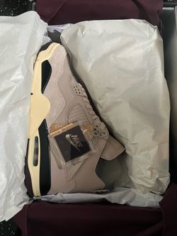 Air Jordan 4 Retro