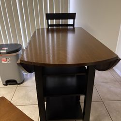 Round Folding Table 