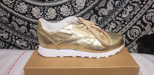 Reebok classic leather Gold Spirit for women 7.5 bought them for 80 dollars wore them one time:)