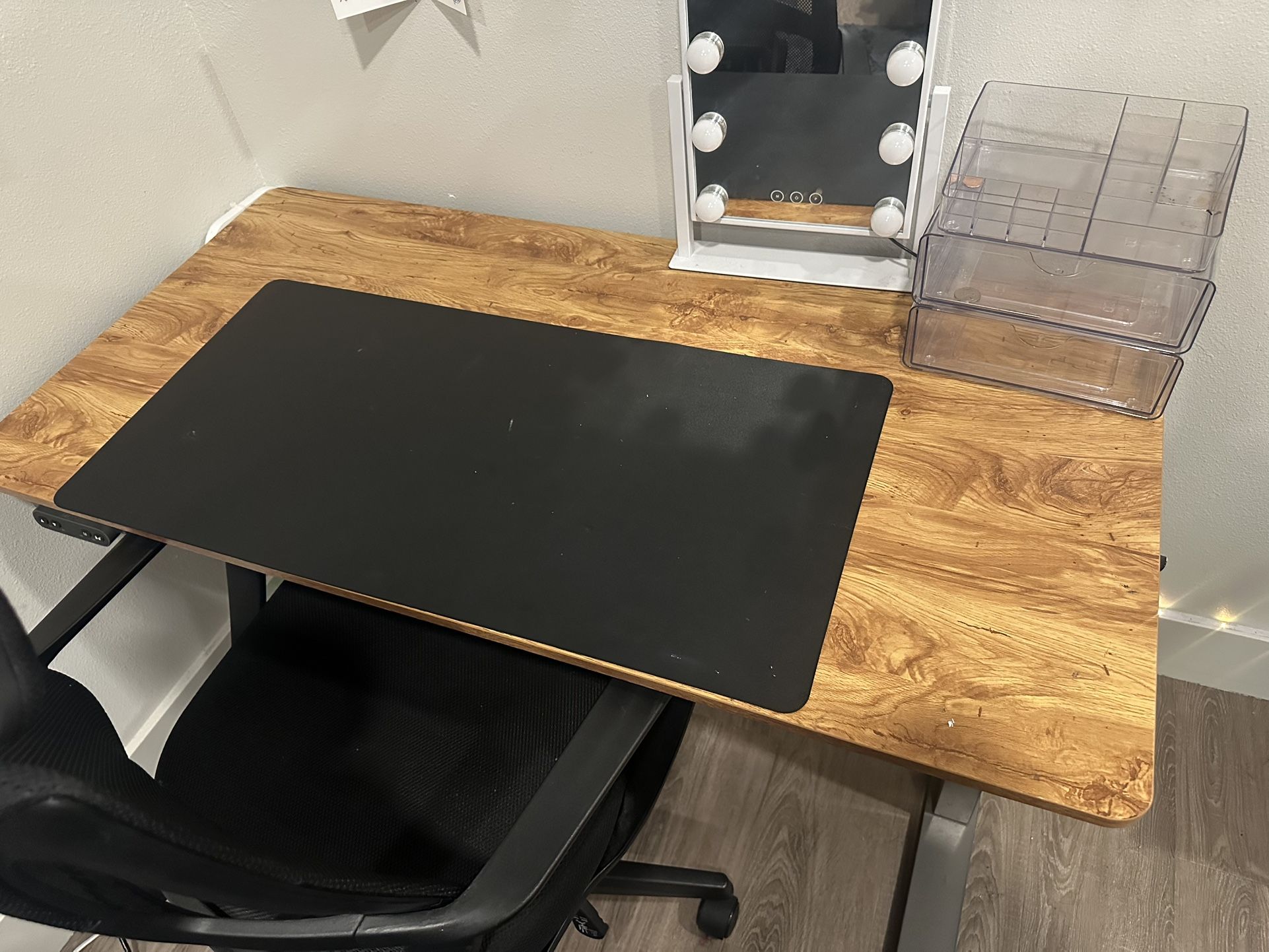 Table + Chair + Mirror And Organizer