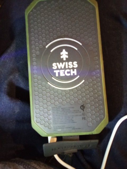 Swiss Tech Portable Charger