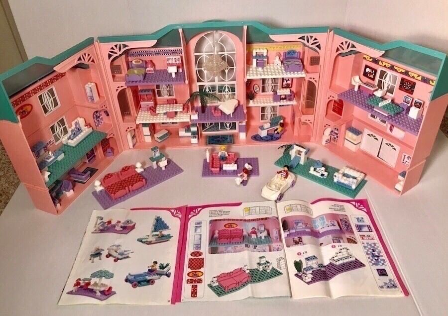 Mega bloks fantasy build and decorate dream house dollhouse