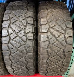 Nitto LT 285 75 17 “E”