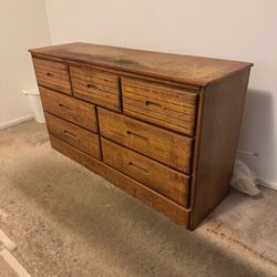 7 Drawer Dresser