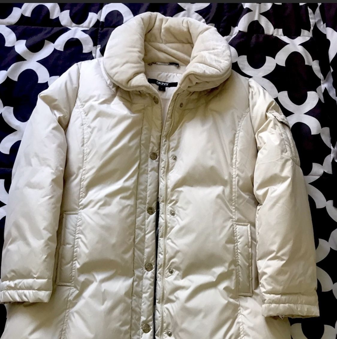 New DKNY Down Puffer Coat Ivory Winter Jacket