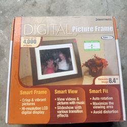 Digital Picture Frame