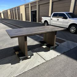 Restoration Hardware Reclaimed Oak Dining Table 84”