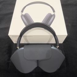 AirPods Max 2nd Gen Midnight