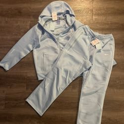 Nike x Nocta Full Set Tech Fleece Zip Hoodie ‘Cobalt Tint’ Size M $800 after market price. Shoot offers✅✅ Quantity 2