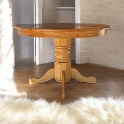 Expandable Solid Wood Round Dining Table – Pedestal Base 
