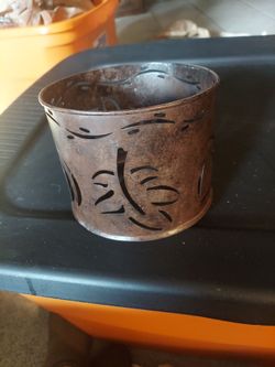 Candle holder metal