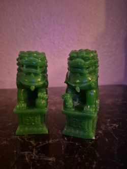 Jade statue