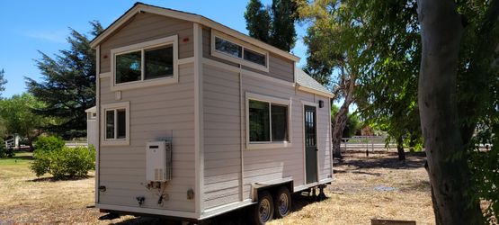 DISCOUNTED TINY HOUSE ON WHEELS IDEAL FOR ADU GUEST HOUSE OR RENTAL UNIT IN STOCK READY TO SHIP