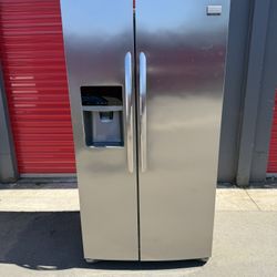 Counter Depth Frigidaire Refrigerator 