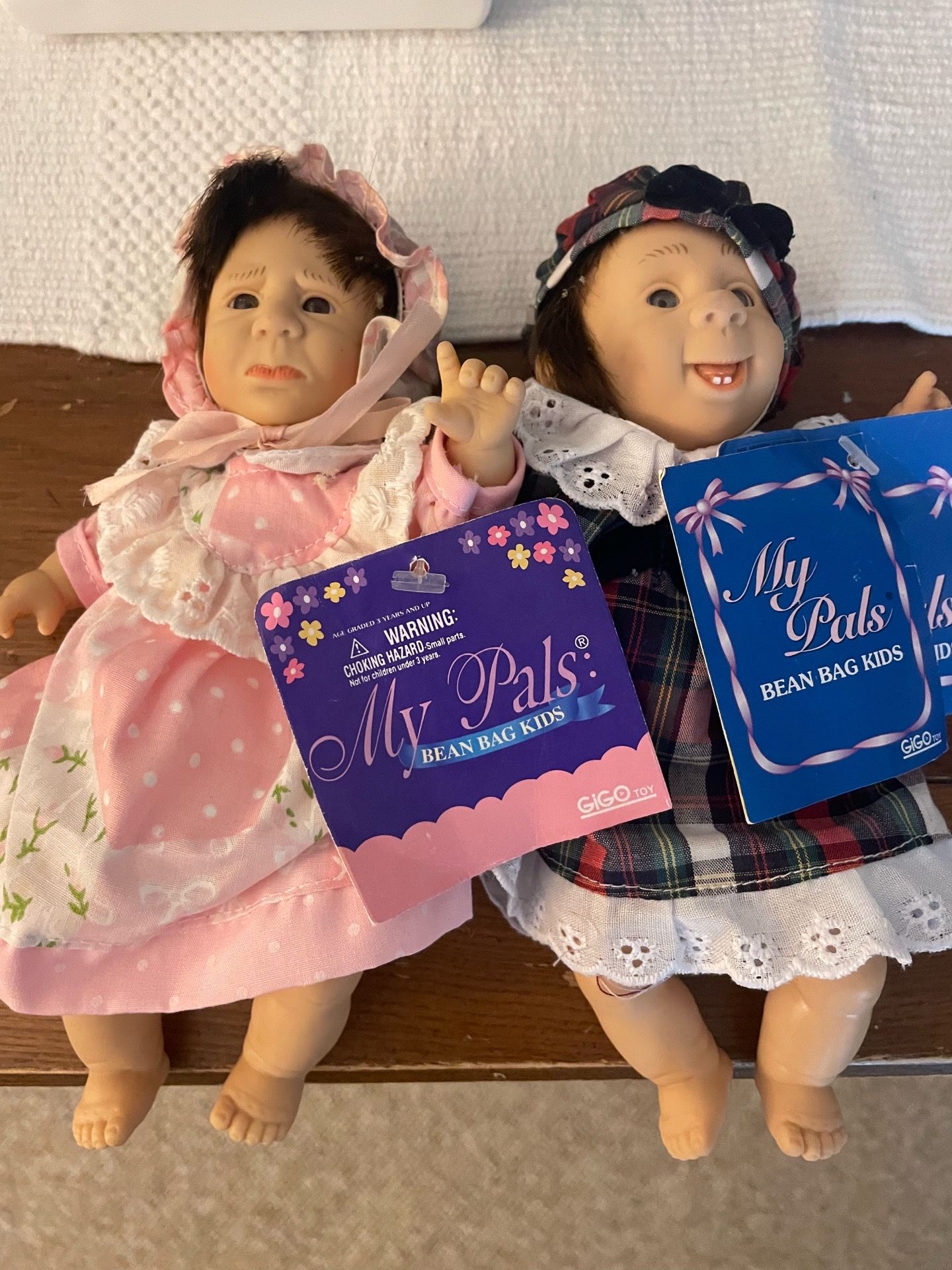 2 vintage dolls