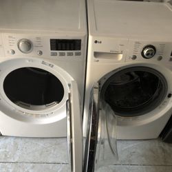 Lg Washer And Dryer Set 