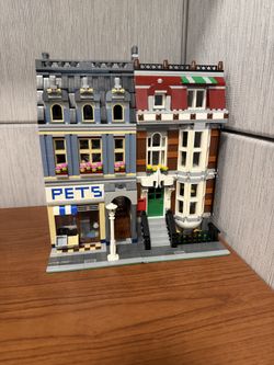 Lego 10218 Pet Shop Modular Building