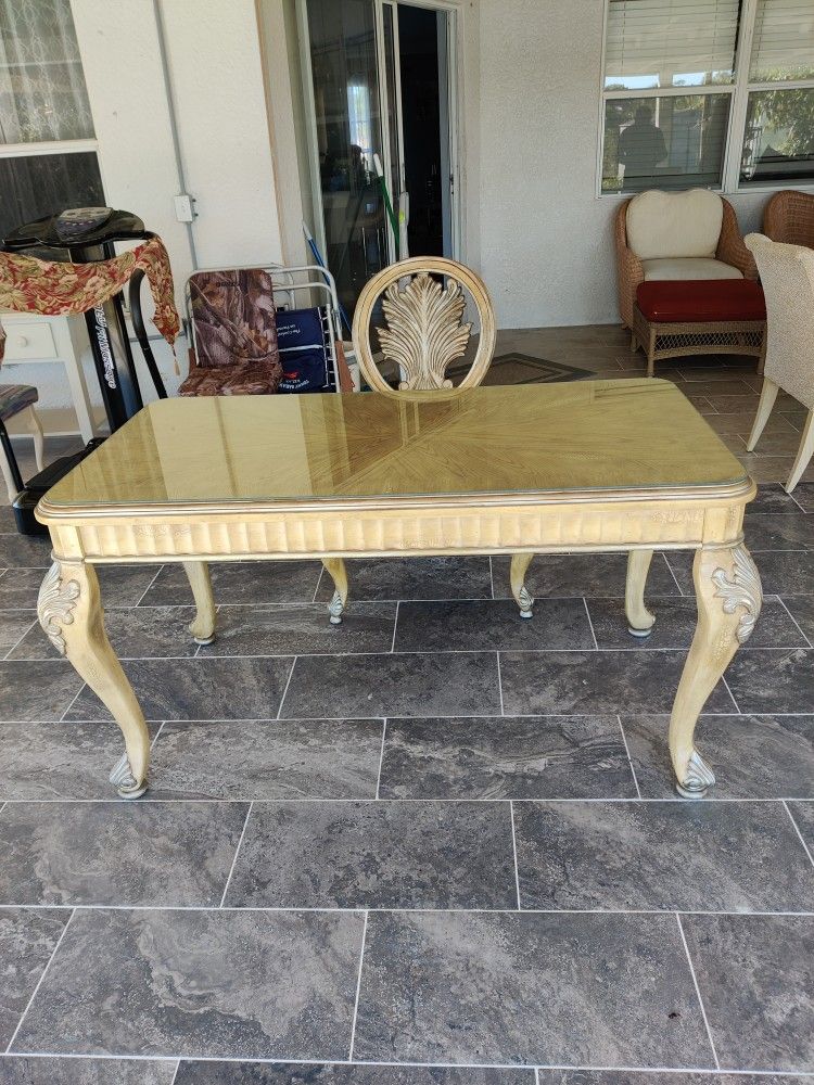 Desk With Chair