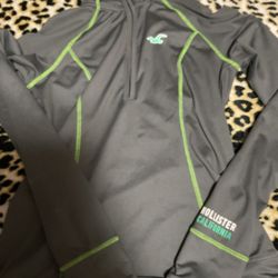 Hollister Activewear Half Zip Up