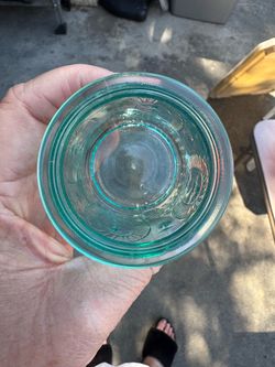 Votive candle holder