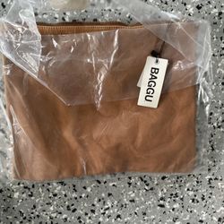 Baggu Clutch
