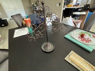 Jewelry stand