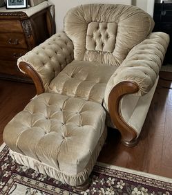 Vintage Couch, Loveseat, Chair & Ottoman