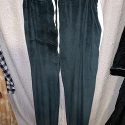 Woman’s Track Pants Size XL 
