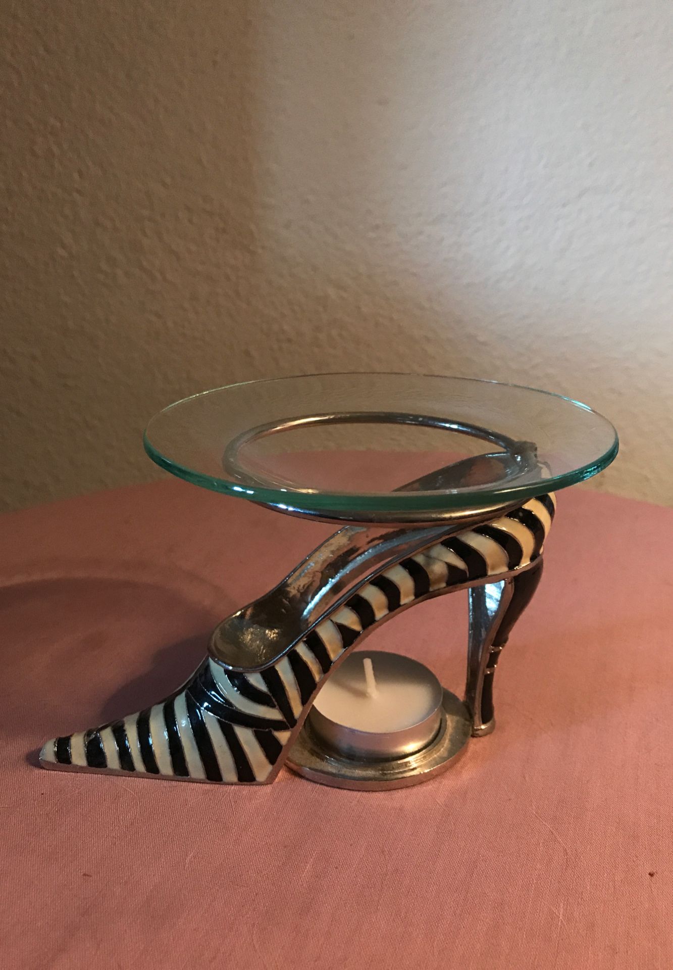 Zebra Striped Shoe Holder for Candle/Potpourri