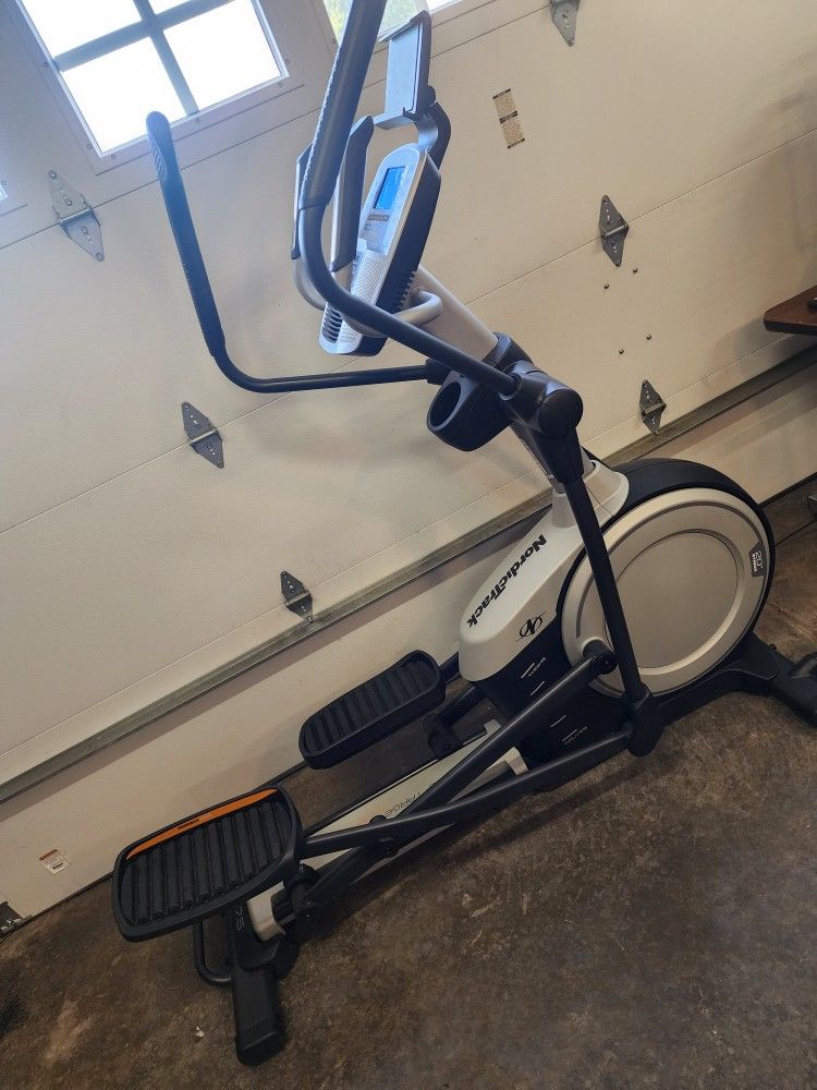 *** HIGH END ELLIPTICAL ***
